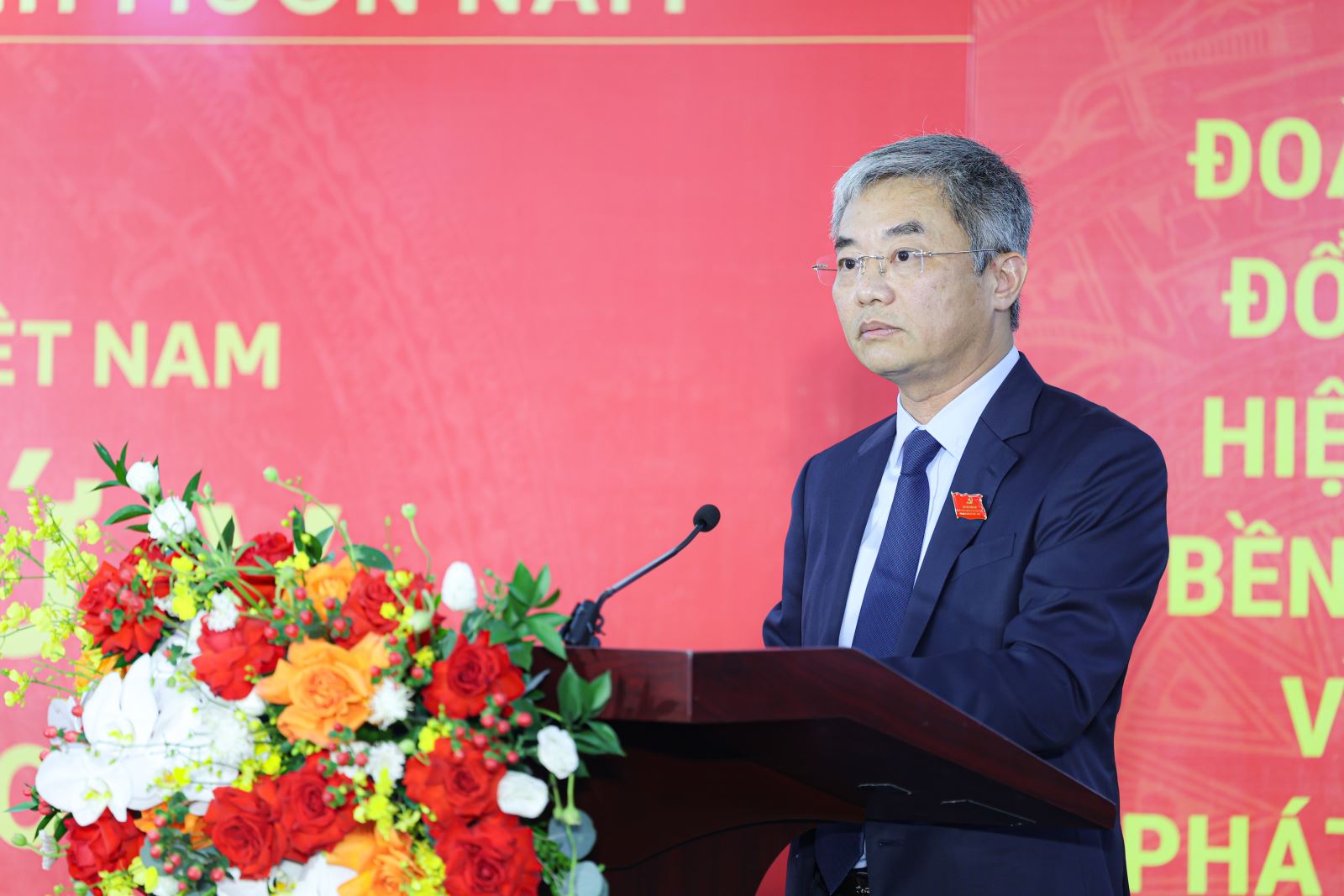 Đồng chí Nguyễn Quốc Cường - Bí thư Đảng ủy, Chủ tịch Hội đồng quản trị Co-opBank phát biểu tại Đại hội