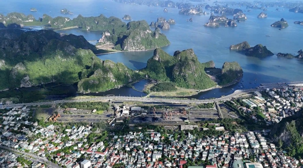 Chưa có phương hướng giải phóng mặt bằng nên dự án này buộc phải dừng đầu tư.