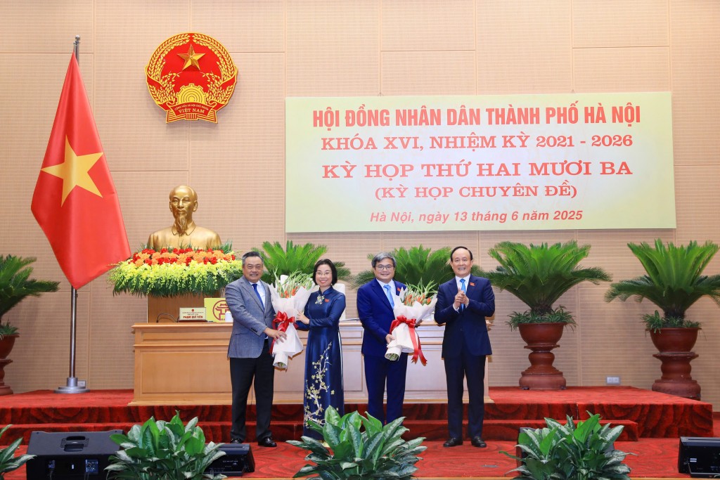 Đồng chí Phạm Thị Thanh Mai làm Phó Chủ tịch HĐND TP Hà Nội