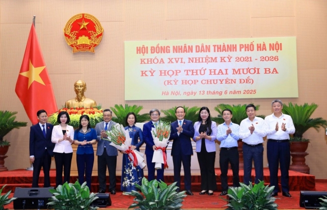 Tiếp tục phát huy năng lực, trách nhiệm trước Nhân dân