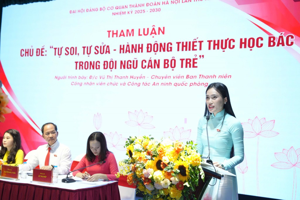 Theo đồng chí Vũ Thị Thanh Huyền: Trong kỷ nguyên số, mỗi cán bộ trẻ không chỉ cần bản lĩnh trên mặt trận thực tiễn, mà còn cần tỉnh táo, có trách nhiệm trên không gian mạng.