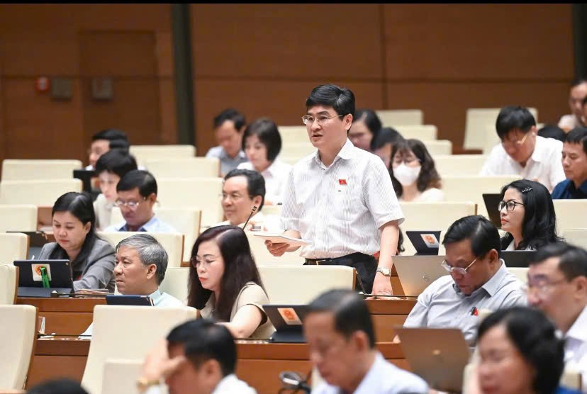 Đề nghị cân nhắc quyền chỉ định nhân sự địa phương sau sắp xếp