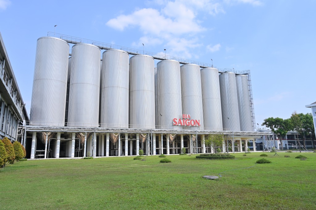 Nhà máy Bia Saigon Củ Chi là một trong các cơ sở sản xuất của SABECO được lắp đặt điện mặt trời áp mái