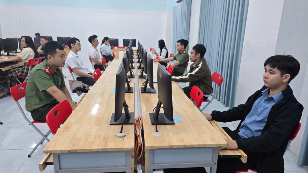 Cán bộ trẻ Phú Yên tranh tài tại Hội thi Tin học cấp tỉnh