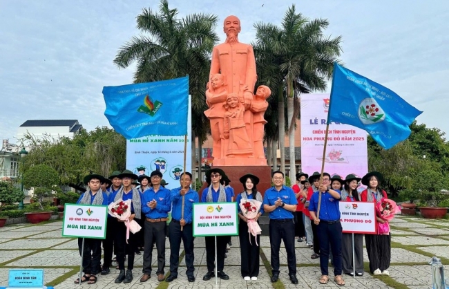 Hơn 250 chiến sĩ tình nguyện Bình Thuận ra quân chiến dịch hè