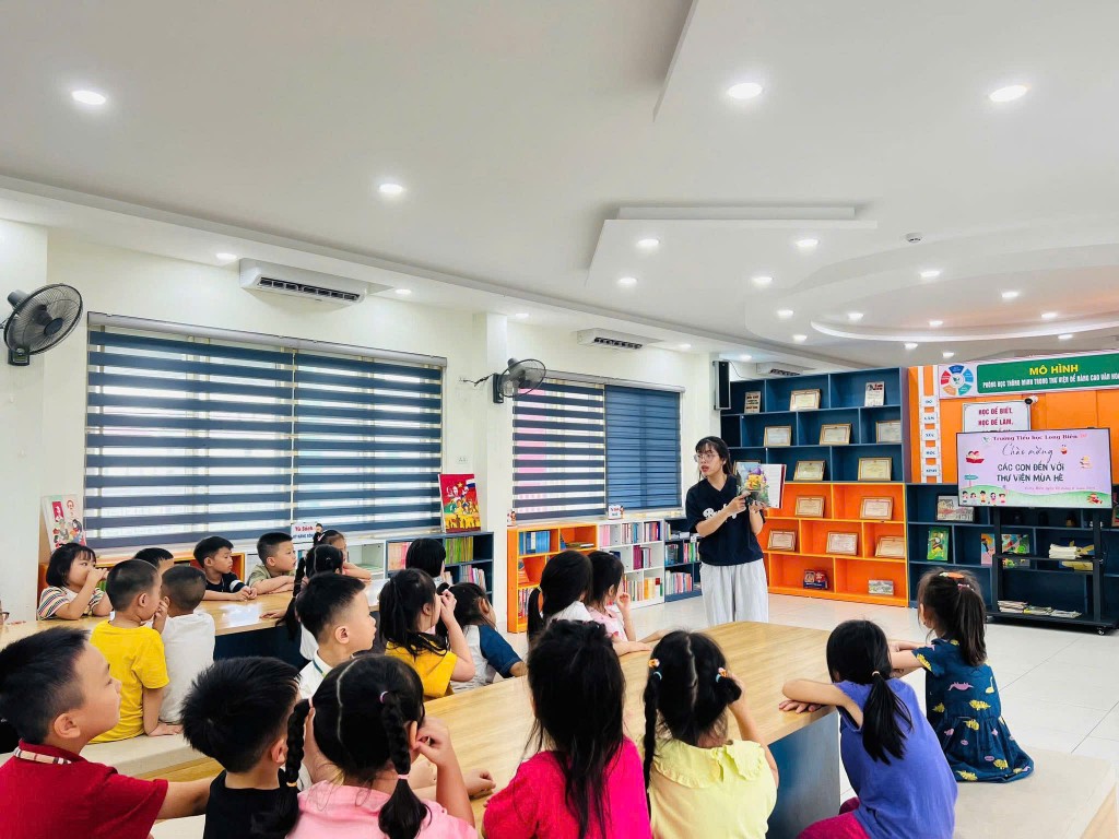 Mùa hè bổ ích của các em nhỏ Trường Tiểu học Long Biên