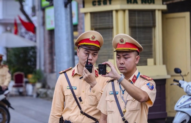 Cảnh sát giao thông tăng cường ghi hình phạt nguội, tránh “nhờn” luật