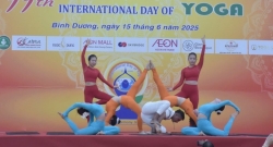 Rộn ràng Ngày Quốc tế Yoga lần thứ 11 tại Bình Dương