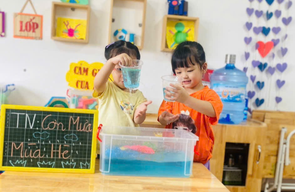 Các em nhỏ được trang bị nhiều kỹ năng dịp hè