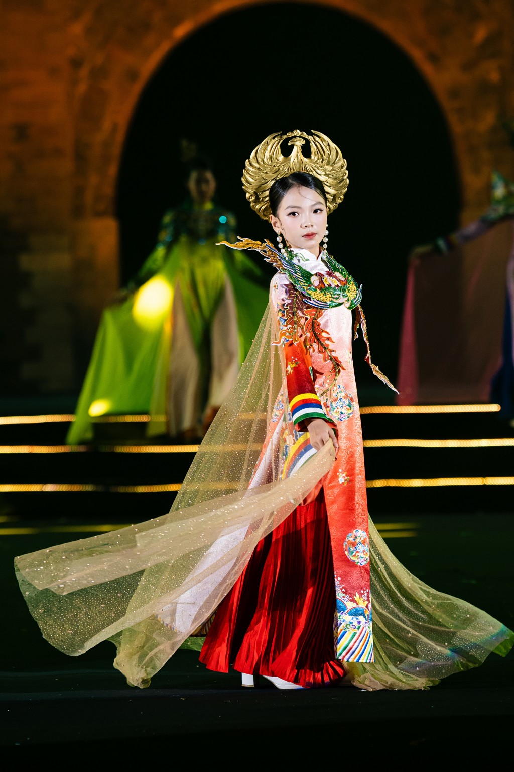 Hành trình một năm ấn tượng của mẫu nhí Mary Quỳnh Anh