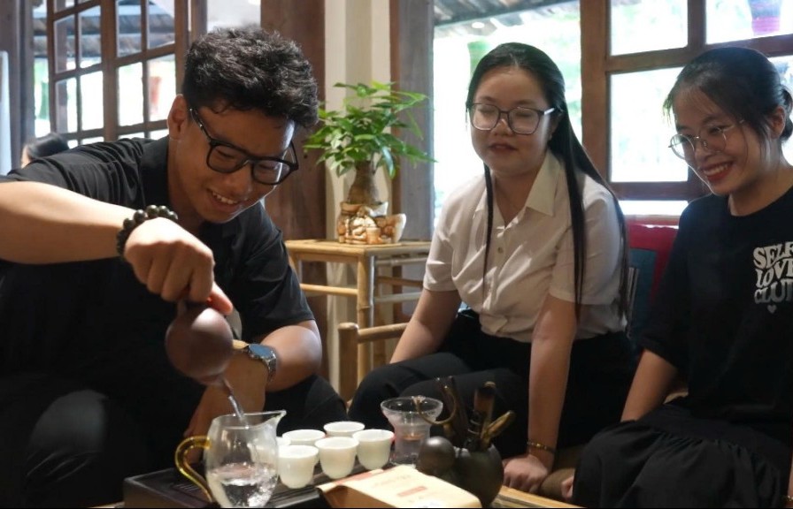 Giới trẻ đua nhau “nghỉ hưu non”: Mốt sống mới hay bỏ cuộc sớm?