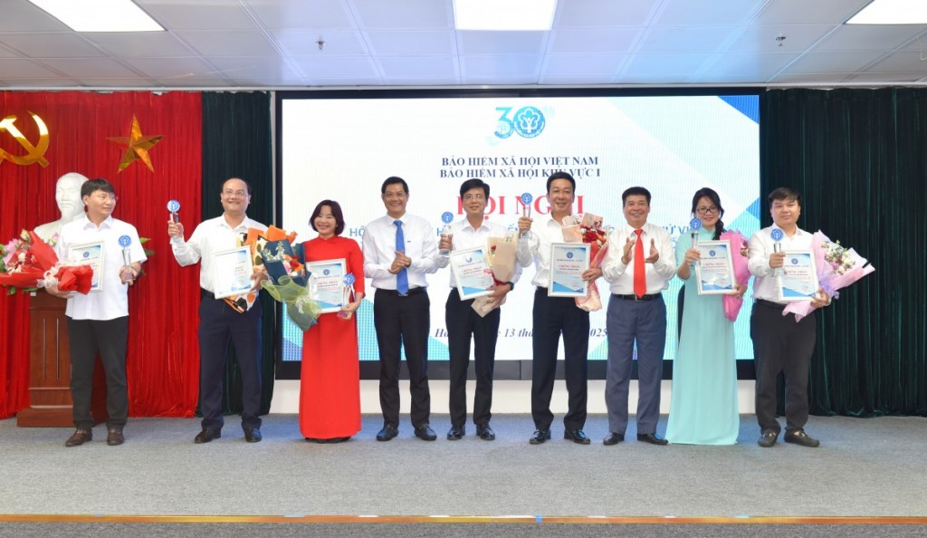 Phát huy tinh thần đổi mới, sáng tạo, nâng cao chất lượng phục vụ