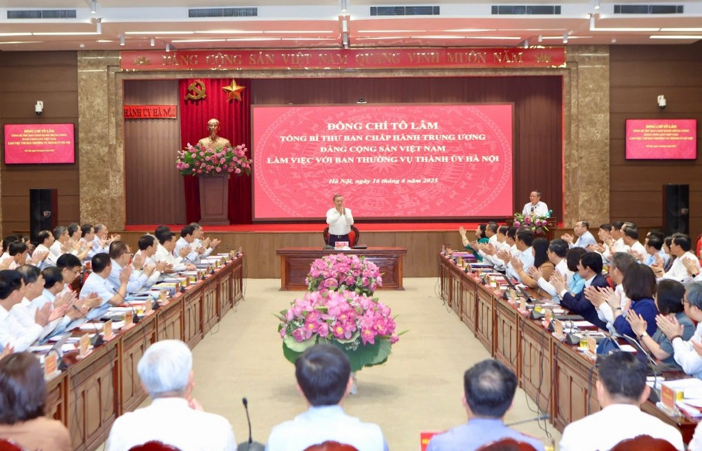 Hà Nội phải có bước chuyển mạnh mẽ, dẫn dắt phát triển cả nước