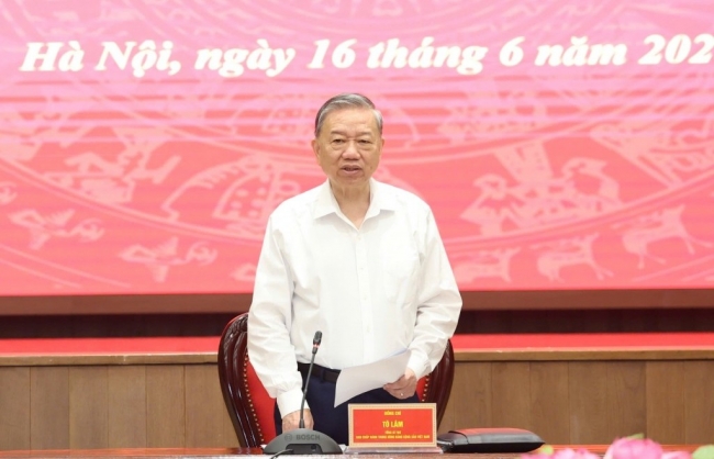 Hà Nội phải có bước chuyển mạnh mẽ, dẫn dắt phát triển cả nước