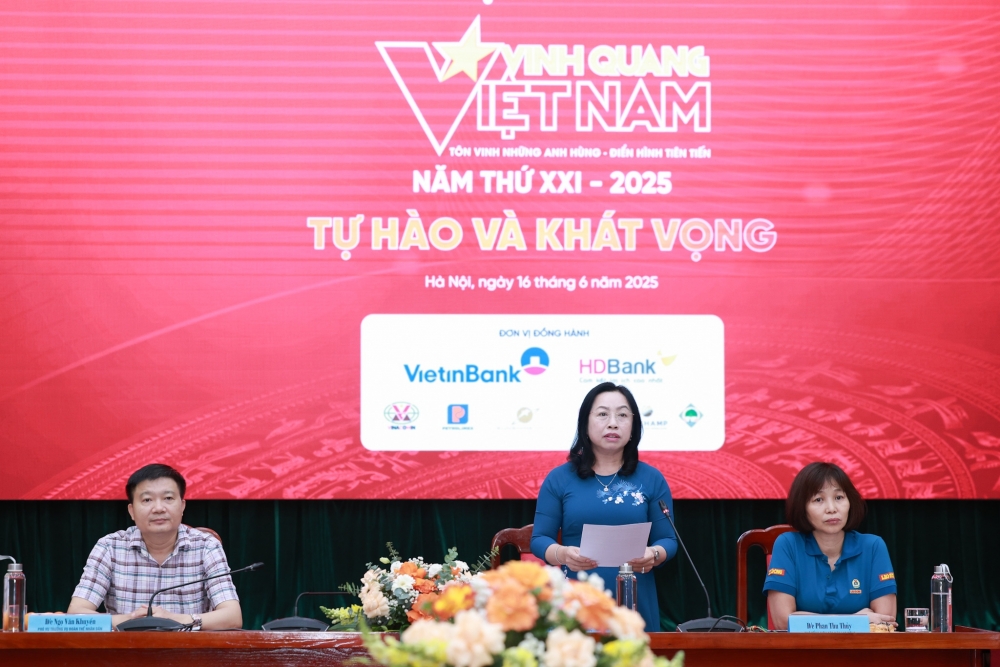 Tôn vinh 19 tấm gương anh hùng, điển hình tiên tiến