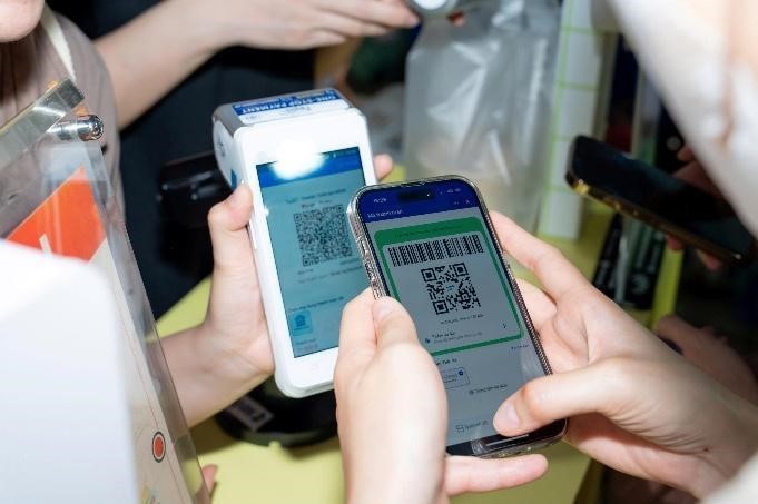 Sôi động gian hàng NAPAS tại Lễ hội không tiền mặt – Ting Ting Day 2025