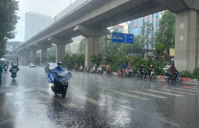Nhiều khu vực có mưa dông, đề phòng lũ quét, sạt lở