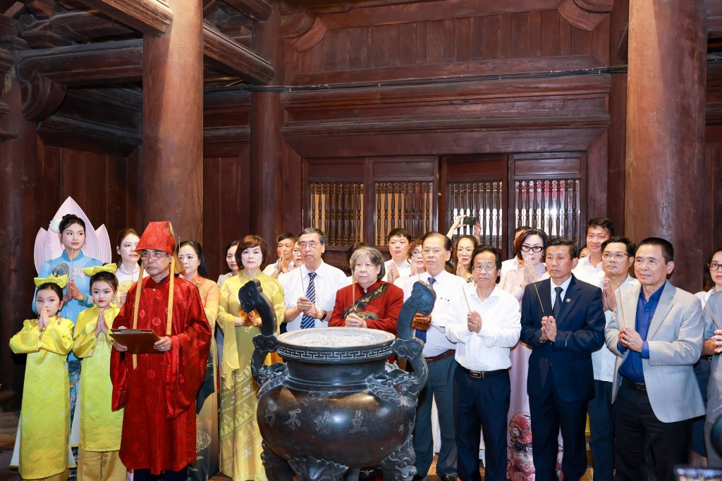 Minh Chuyên, Dương Trường Giang góp giọng hát vì môi trường
