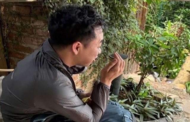 Tiếp tục giải cứu người bị mắc kẹt trên núi Hàm Lợn