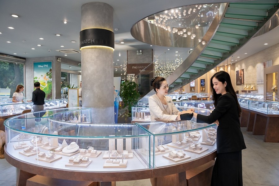 Cá nhân hóa trải nghiệm mua sắm trang sức tại PNJ. Ảnh: Minh Trường