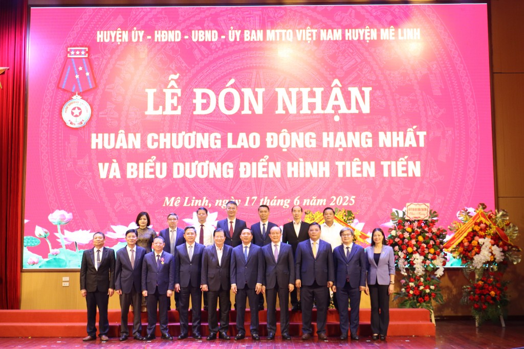 Chúc mừng Đảng bộ, chính quyền và Nhân dân huyện Mê Linh