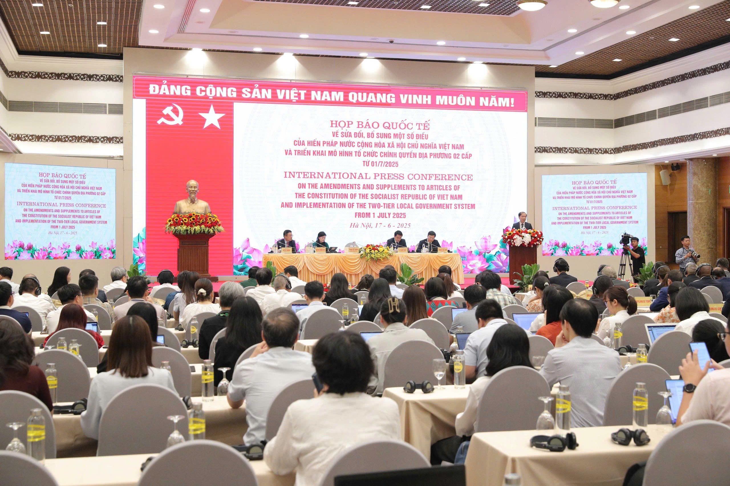 Chính quyền địa phương 2 cấp: Gần dân, sát dân hơn