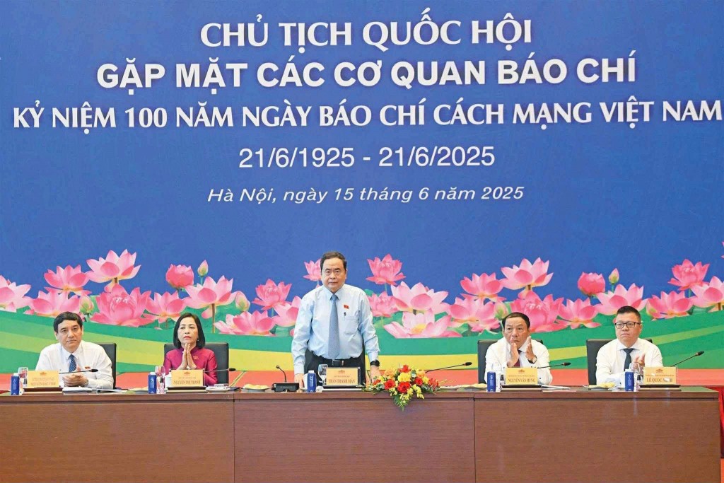 Xây dựng nền báo chí chuyên nghiệp, nhân văn, phụng sự Tổ quốc và Nhân dân