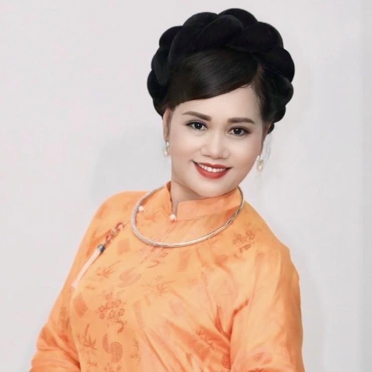 Người trẻ giữ hồn hát văn giữa dòng đời hiện đại