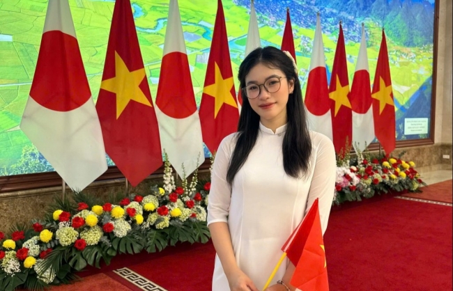 Cô gái 2K4 giỏi tiếng Nhật nuôi ước mơ công dân toàn cầu