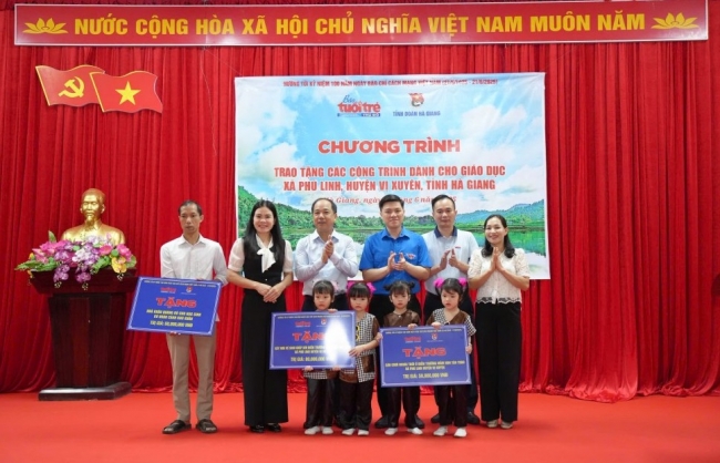 Niềm hạnh phúc lan tỏa những giá trị tốt đẹp