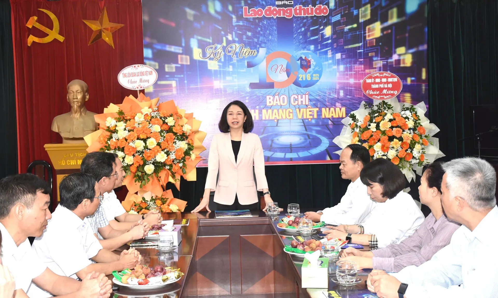 Đồng chí Vũ Thu Hà phát biểu