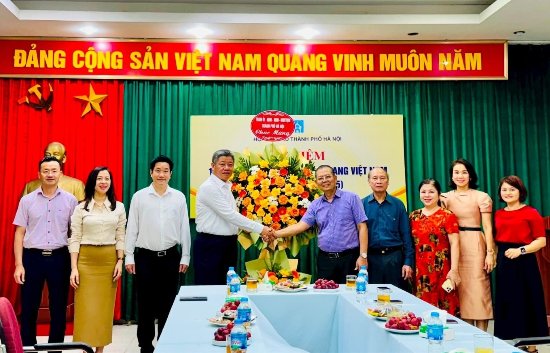 Báo chí góp sức vào sự phát triển mạnh mẽ của TP Hà Nội