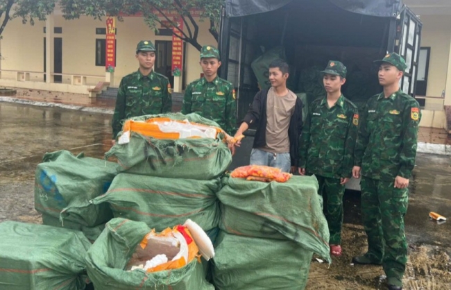 Quảng Ninh: Bắt giữ 1,2 tấn trứng gà không rõ xuất xứ