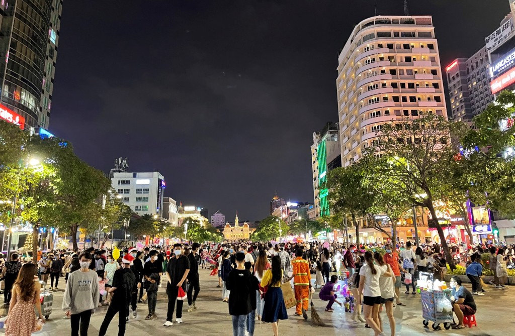 Kinh tế TP Hồ Chí Minh có nhiều khởi sắc nhưng cũng nhiều thách thức