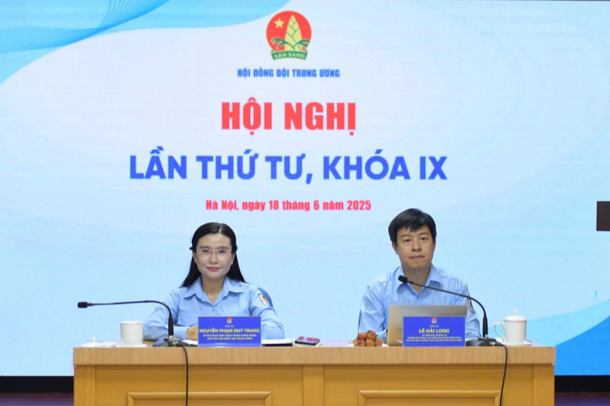 Nâng cao năng lực số, bồi dưỡng nghệ thuật cho trẻ em