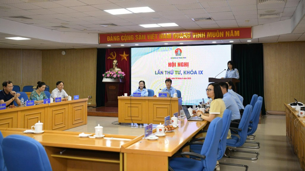 Nâng cao năng lực số, bồi dưỡng nghệ thuật cho trẻ em