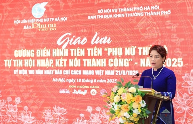 Giao lưu gương sáng phụ nữ Thủ đô tiêu biểu