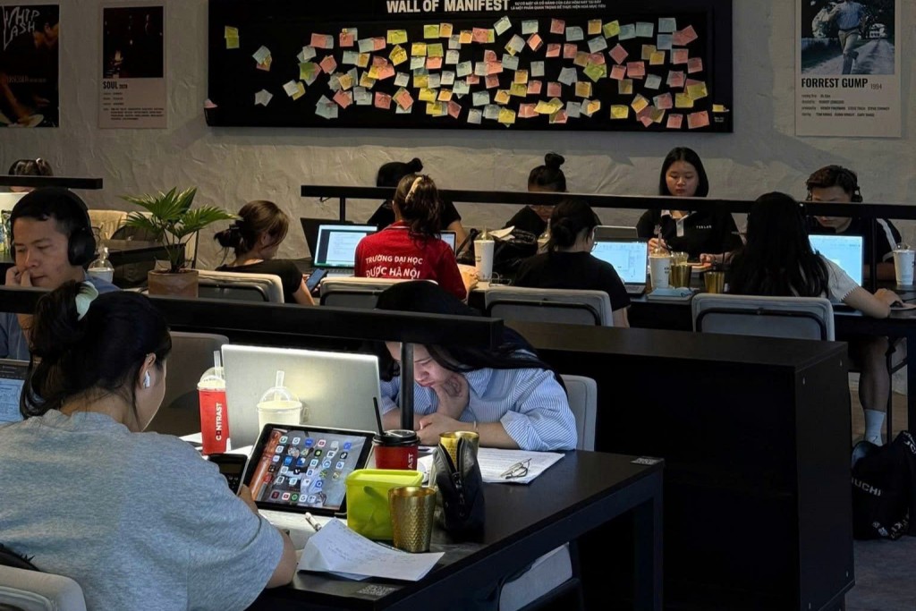 Gen Z rủ nhau ra quán học bài: Mô hình “Study space” lên ngôi