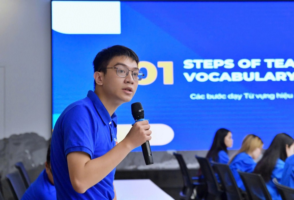 Hơn 190 tình nguyện viên dạy tiếng Anh 