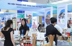 Thủ tướng yêu cầu thúc đẩy hoạt động thương mại năm 2025