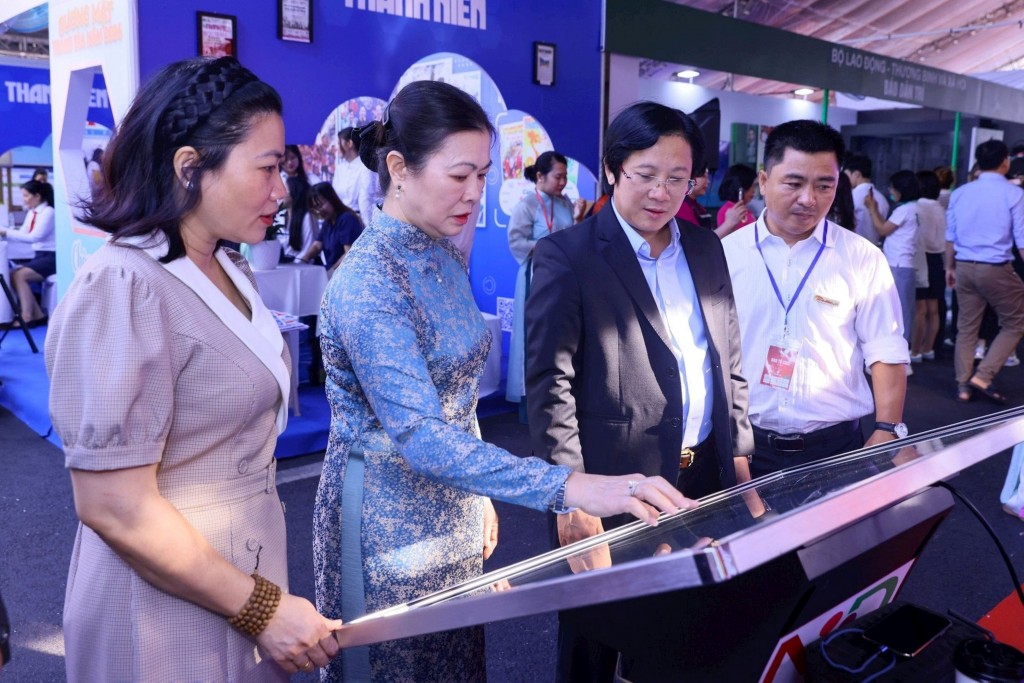 Động lực thúc đẩy nền báo chí cách mạng chuyên nghiệp và hiện đại