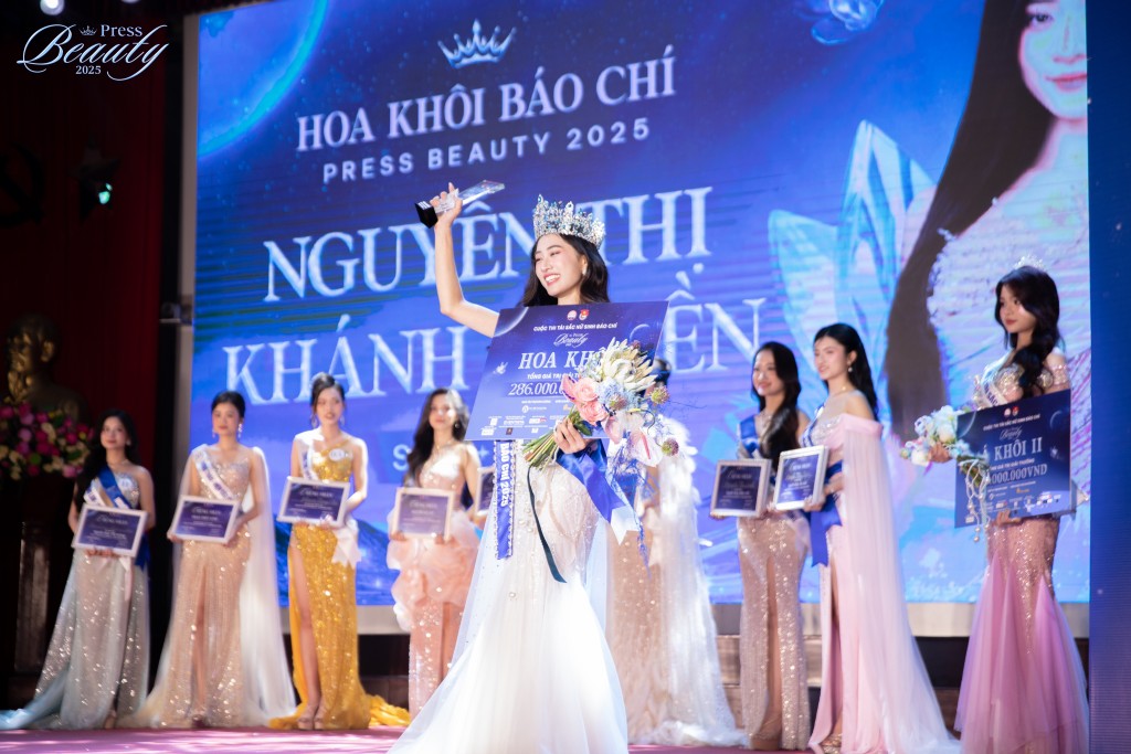 Nguyễn Thị Khánh Huyền đăng quang ngôi vị Hoa khôi cuộc thi Tài sắc nữ sinh Báo chí - Press Beauty 2025