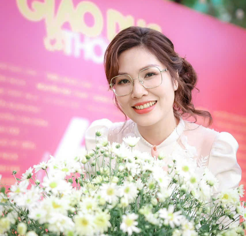Nhà báo Hoàng Ngọc Trang