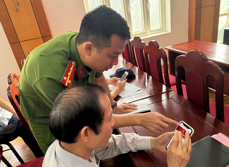 Khi công an khu vực trở thành cầu nối ý Đảng, lòng dân