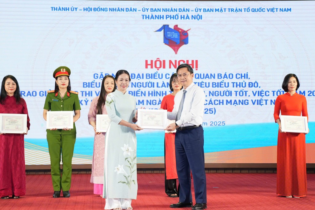 Báo Tuổi trẻ Thủ đô đoạt 2 giải báo chí Người tốt việc tốt