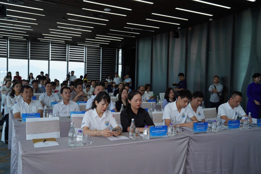 Quang cảnh buổi họp báo