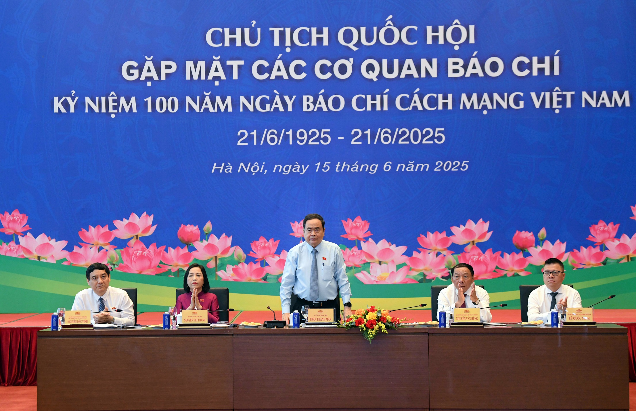 Báo chí Cách mạng Việt Nam: “Mạch nguồn tri thức - Kết nối niềm tin”