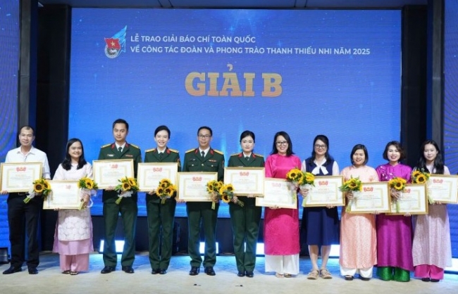 Báo Tuổi trẻ Thủ đô giành giải B viết về công tác Đoàn