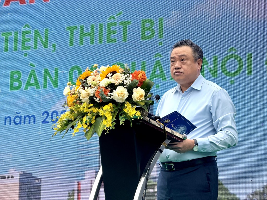 Hà Nội: tiên phong vận hành thiết bị vệ sinh môi trường hiện đại