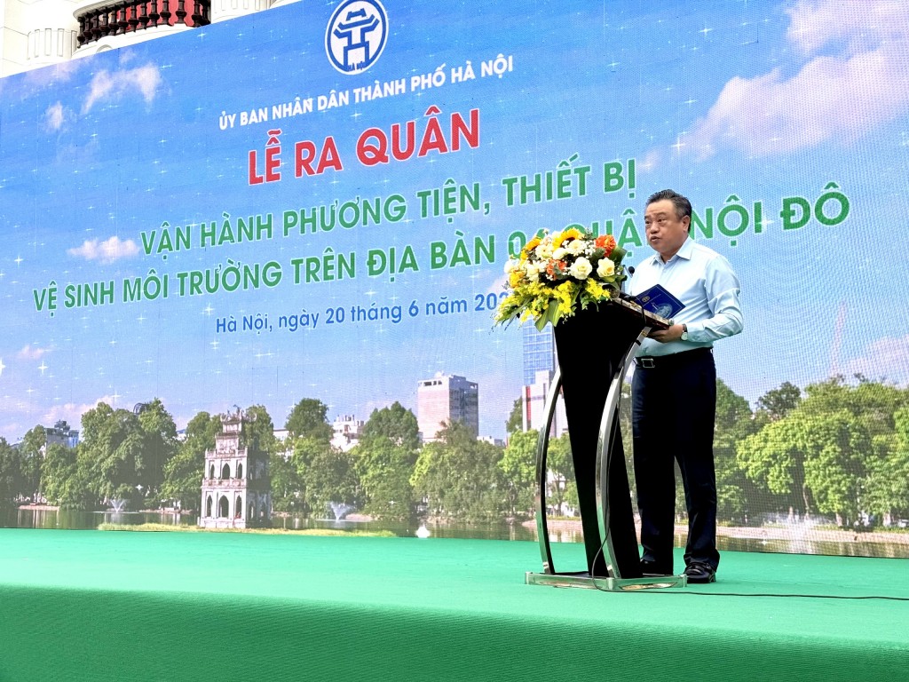 Hà Nội: tiên phong vận hành thiết bị vệ sinh môi trường hiện đại